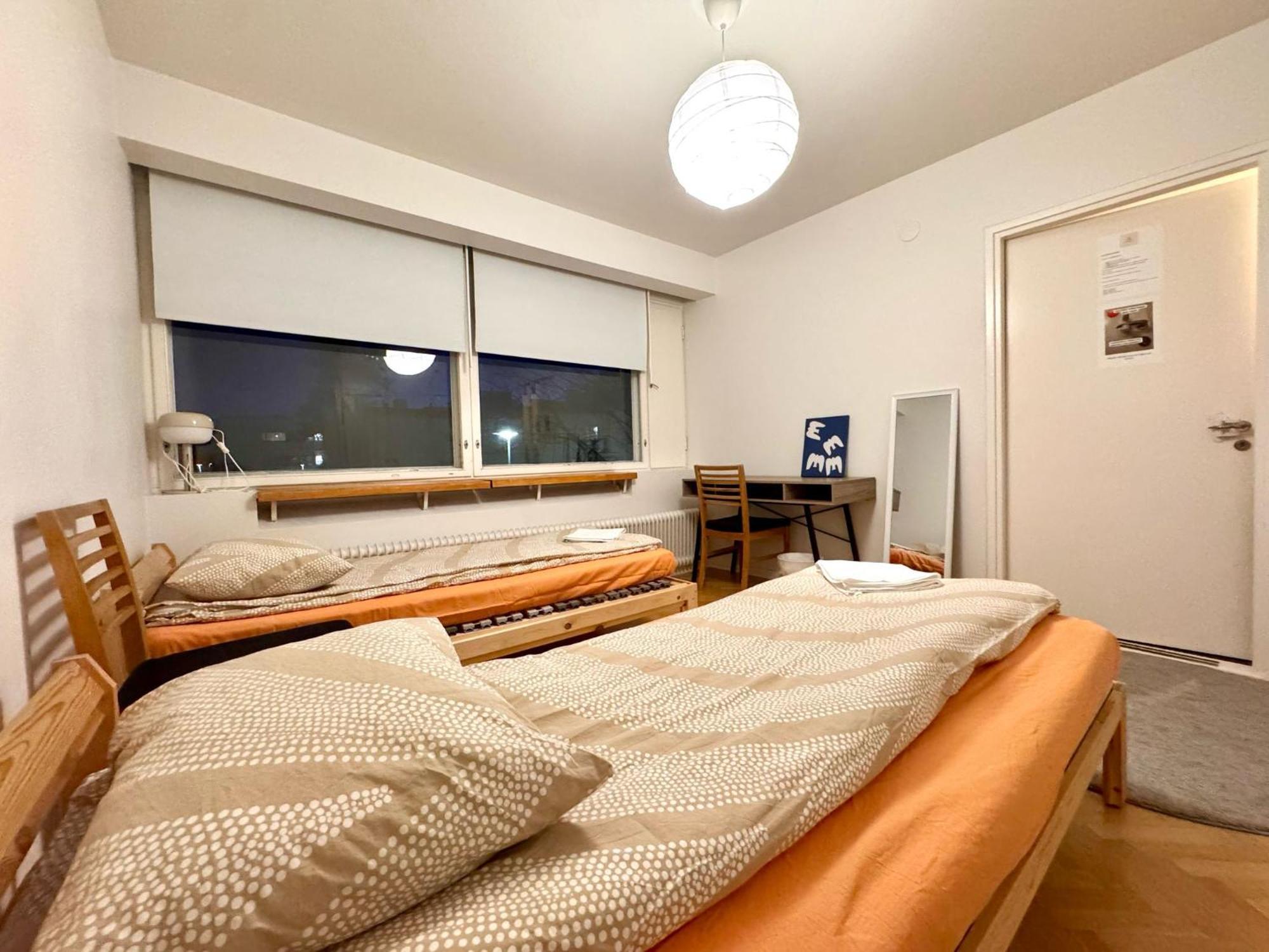 Simplestay Airport Vantaa Extérieur photo